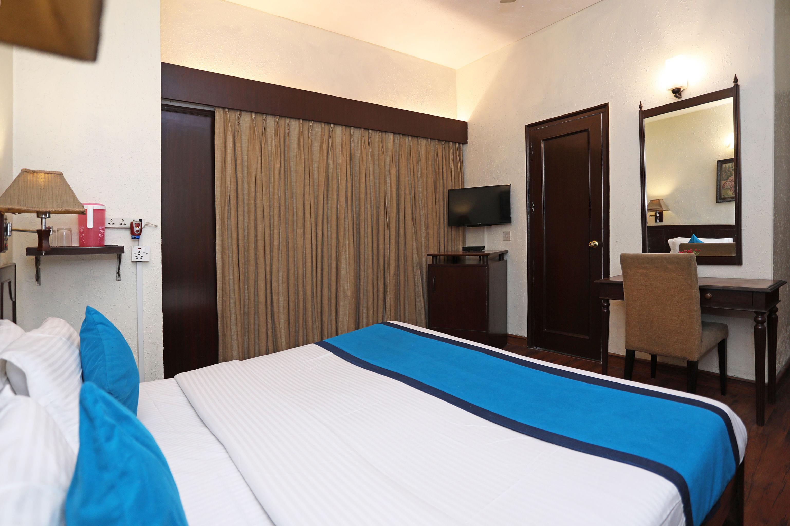 Collection O Hamilton Hotel New Delhi Bagian luar foto